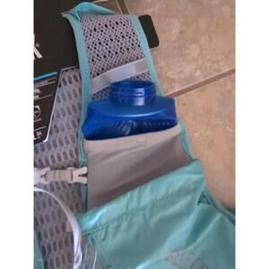 Camelbak Womens Ultra Pro Vest Aqua M Hiking Running NEW w/2 Quick Stow Flasks